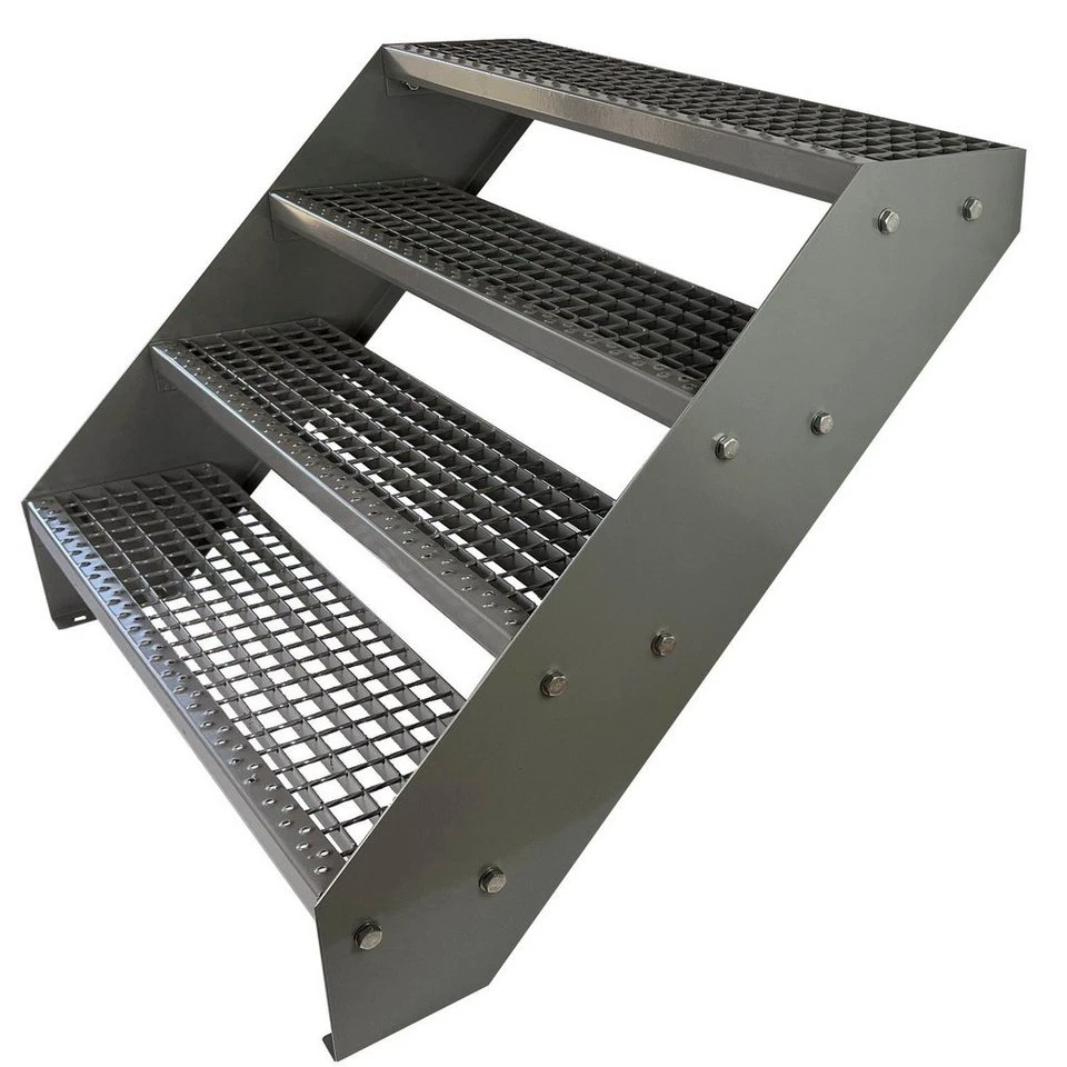Kaminbau Mierzwa Außentreppe Premium 4 Stufen Silber feuerverzinkter Stahl 76 cm